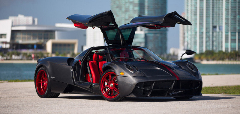 2015-pagani-huayra-projec_800x0w.jpg.101