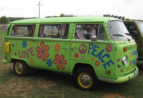 hippie-bus.jpg.18a50b0d919e5443f1b938532