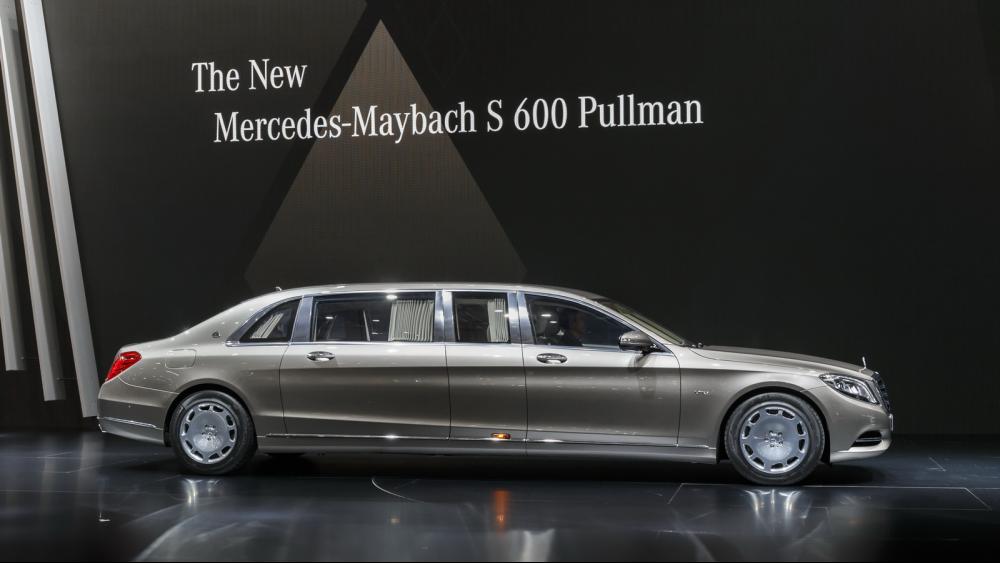 Mercedes-Maybach-S600-Pullman-2.thumb.jp