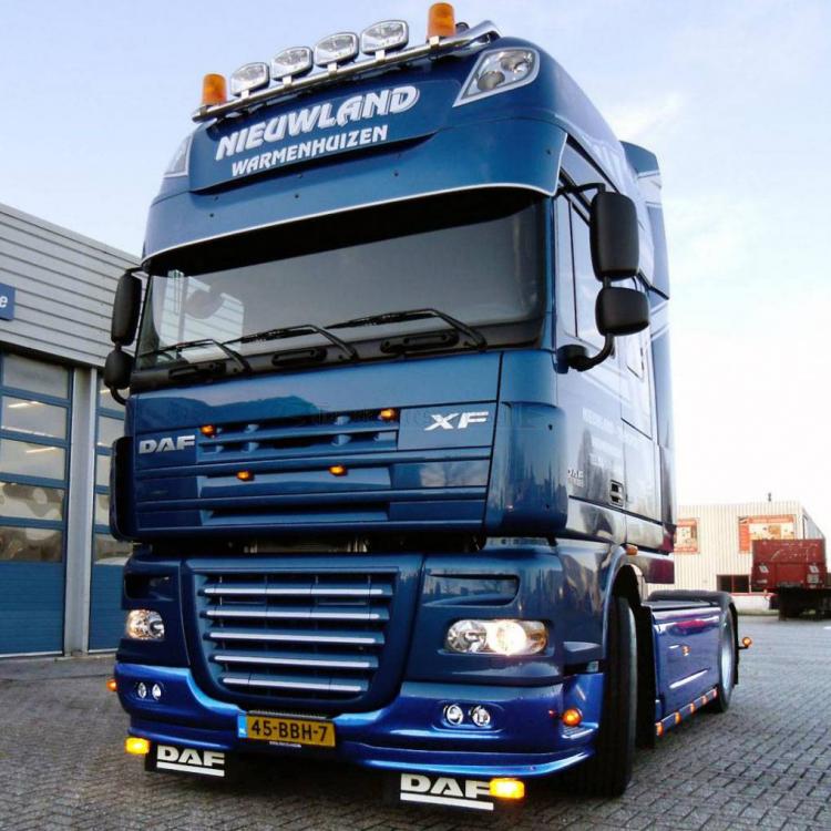 daf-trucks-xf-105-onderspoiler1.jpg