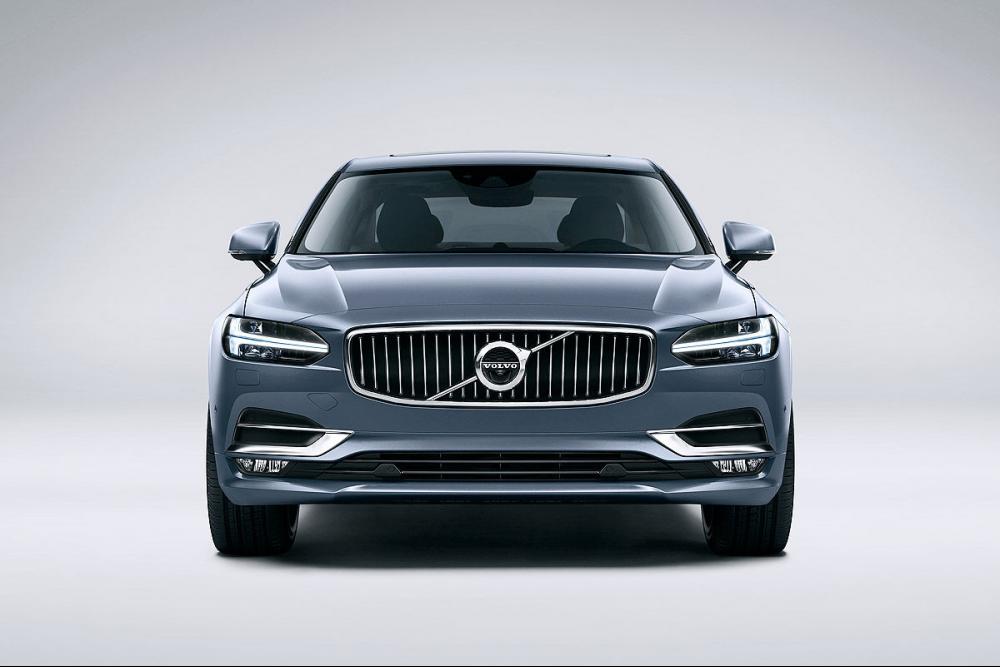 Staffel 2-5 Volvo S90 3.jpg