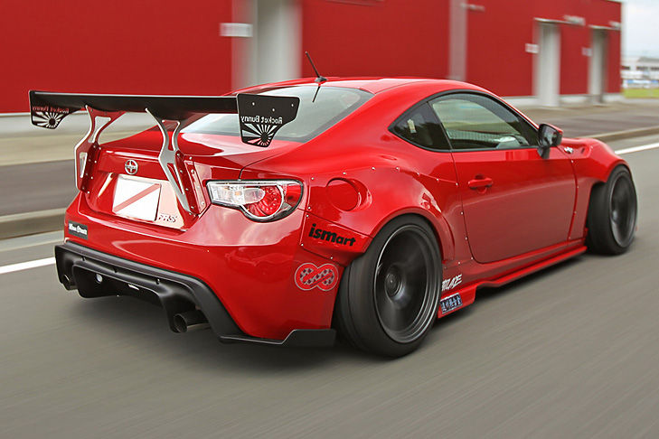 Krasses-Toyota-GT86-Tuning-729x486-e3f68